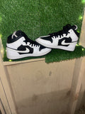Jordans 1